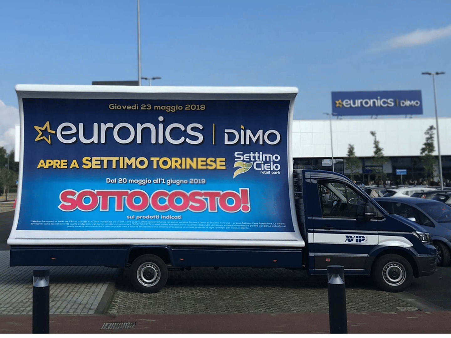 Camion Vela con Affissione Pubblicitaria