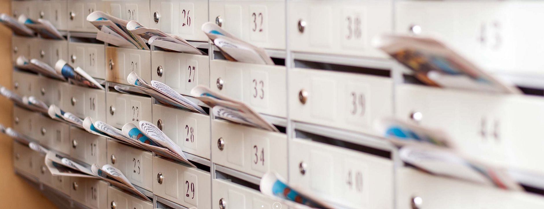 Affissioni_Pubblicitarie_Bologna_Totem